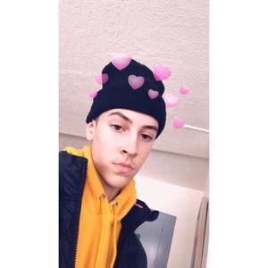 Meet your Posher, Kyle